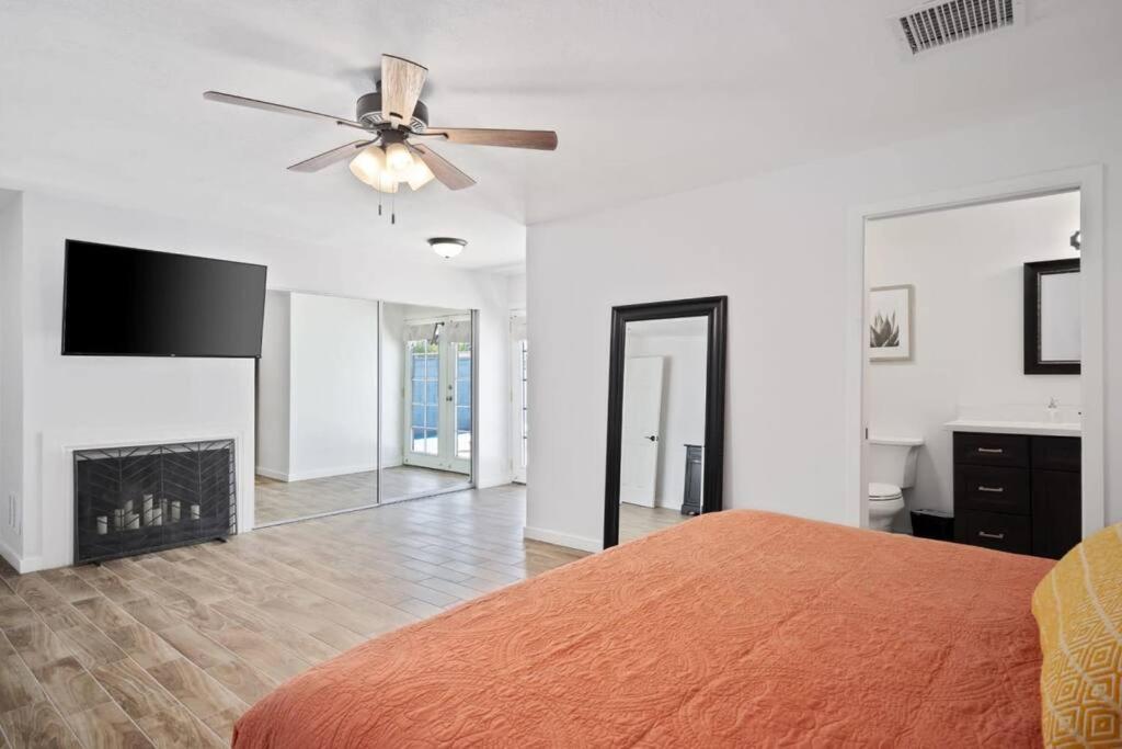 Fab Phx Getaway W/ Pool & Fire Pit Phoenix Exterior foto