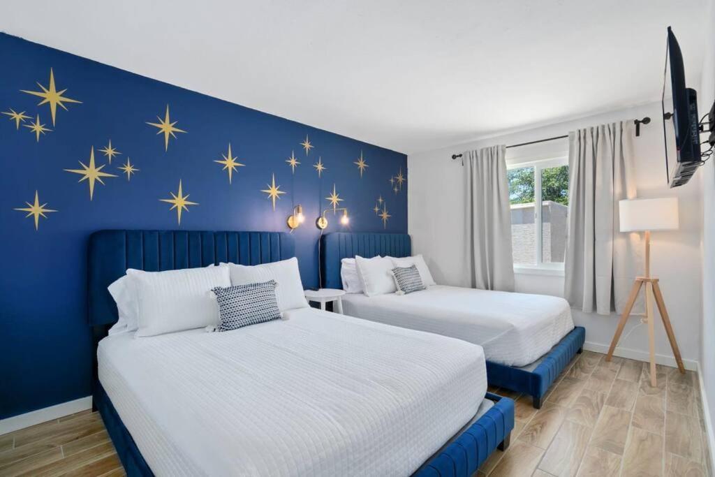 Fab Phx Getaway W/ Pool & Fire Pit Phoenix Exterior foto