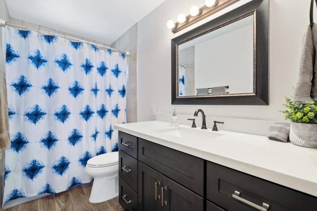 Fab Phx Getaway W/ Pool & Fire Pit Phoenix Exterior foto