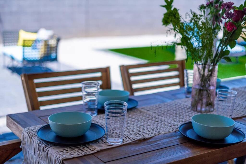 Fab Phx Getaway W/ Pool & Fire Pit Phoenix Exterior foto